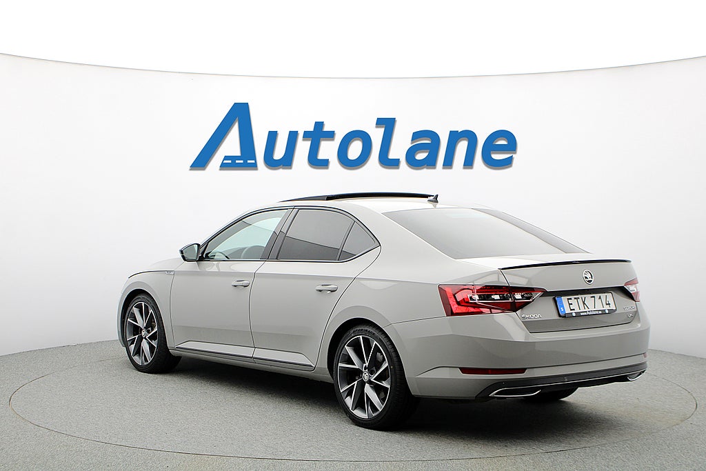 Skoda Superb 2.0 TDI 4x4 Sportline, Panorama, Värmare, Drag 190hk