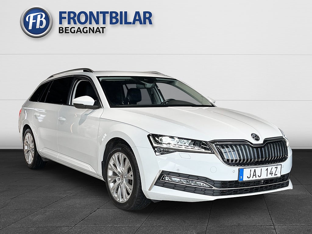Skoda Superb iV Combi 1.4 TSI/Plug in Hybrid/P-värme/Drag/B-kamera/Nav/