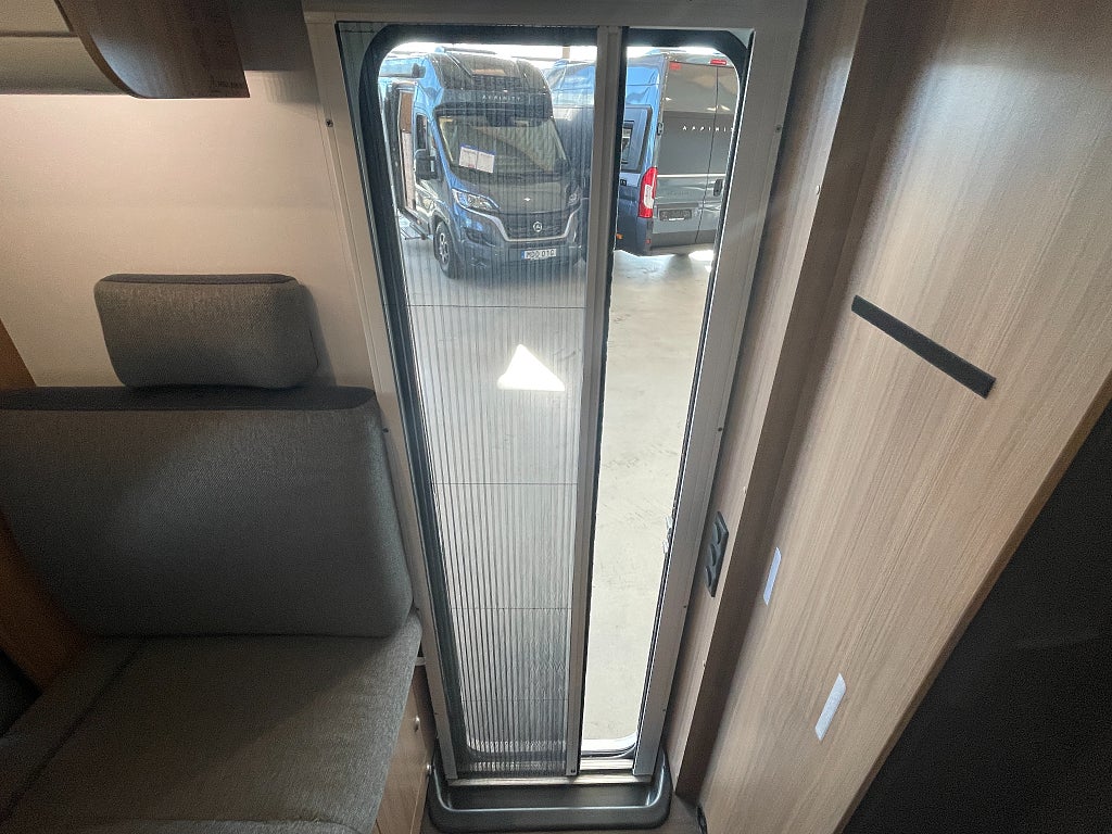 Sun Living S 75 SL / B-körkort / Taksäng / 5 bältad / 4779kr/mån / - Sun Living