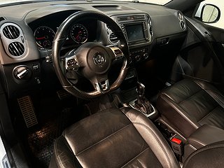 Volkswagen Tiguan 2.0 AWD R Line Kamera Pano Dvärm S/V-hjul