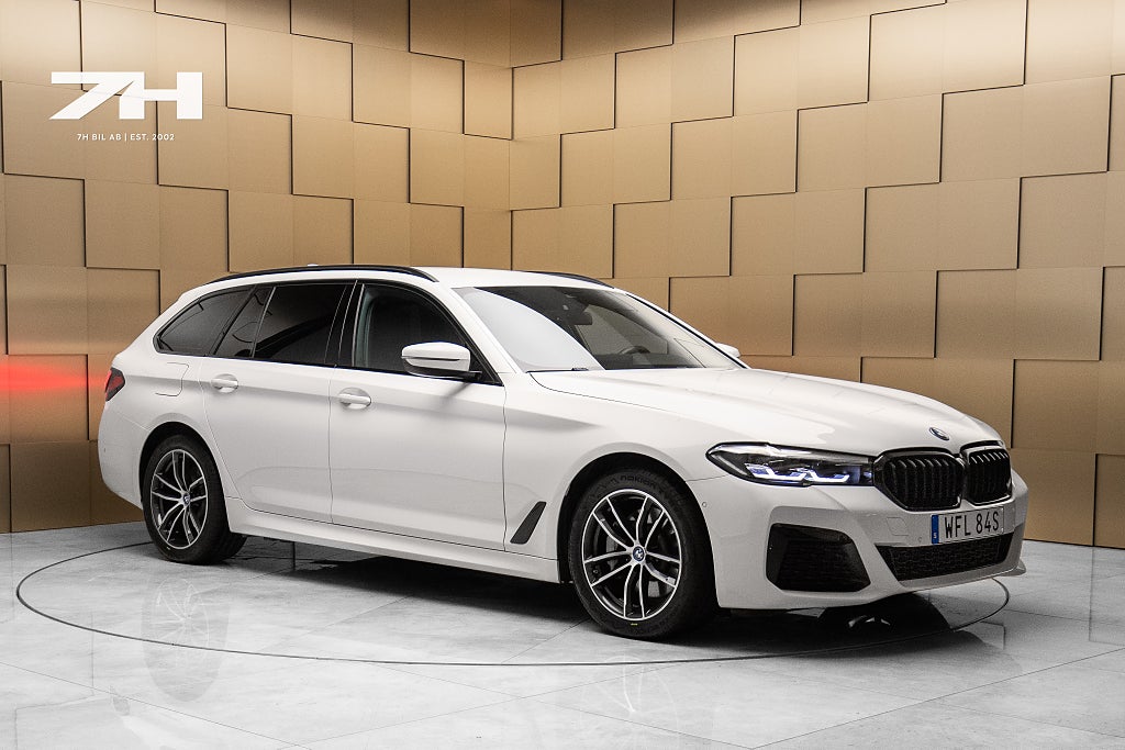 BMW 530e xDrive Touring M Sport Kamera Dragkrok Navi