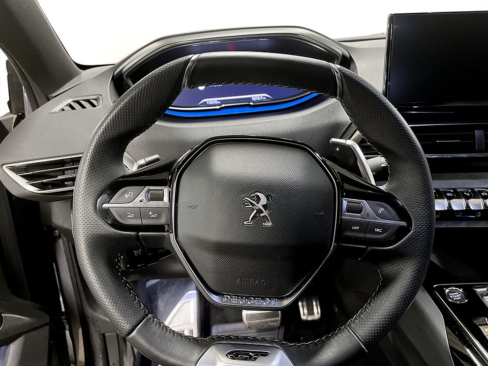 Bild på Peugeot 5008 GT 1.2 PT 130hk Aut - 7-SITS,B-KAMERA,NAVI