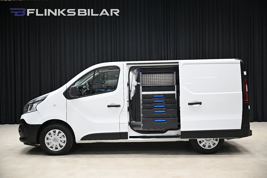 Renault trafic dCi 145HK Servicebil|Dubbeldörr|Inredd|Sortimo|Leasbar