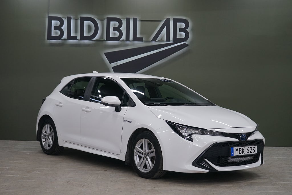 Toyota Corolla Hybrid e-CVT Active NAVI B-KAMERA 122HK