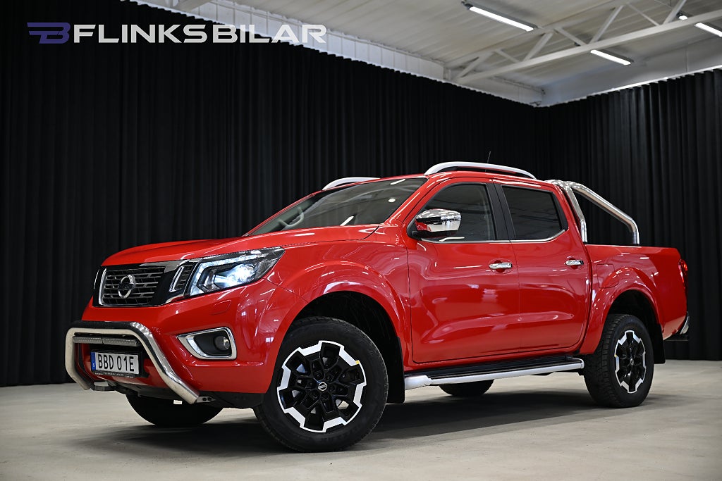 Nissan Navara 190HK Automat|Tekna|Flakbåge|Drag|Fliplock|Lågmil|Moms