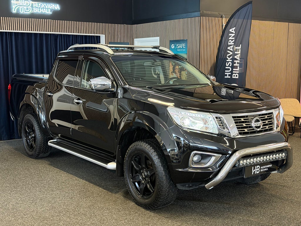Nissan Navara Dubbelhytt 2.3 dCi 4WD Euro 6 Moms Taklucka 360°