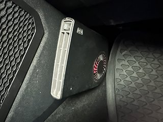 Volkswagen Touran 1.5 TSI Plus Drag Kamera Bluetooth SoV