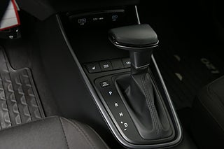 Halvkombi Hyundai i20 16 av 18