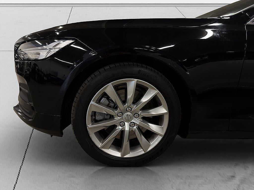 Volvo V90 B4, Momentum, Läder, MOMS, 1 brukare