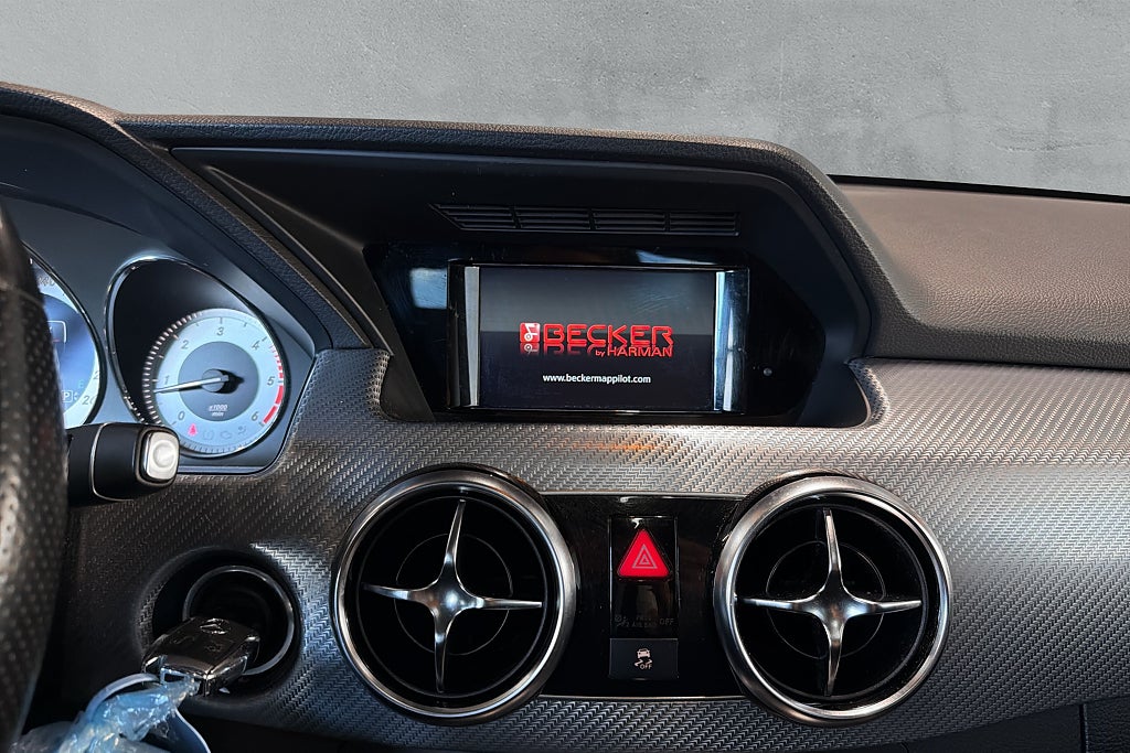 Mercedes-Benz GLK 220 CDI 4MATIC 7G-Tronic Plus AMG Panorama Drag 2-Ägare