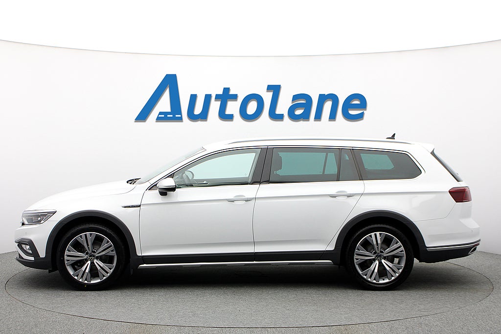 Volkswagen Passat Alltrack 2.0 TDI 4M Cockpit, Värmare, Dragkrok, IQ. Light