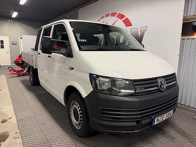 Volkswagen Transporter Chassi Dubbelhytt T30 2.0 TDI 4Motion (Kamrem/MOMS)