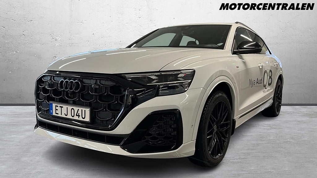 Audi Q8 60 TFSI e quattro 490hk Selection, HUD, Laser, 23\"