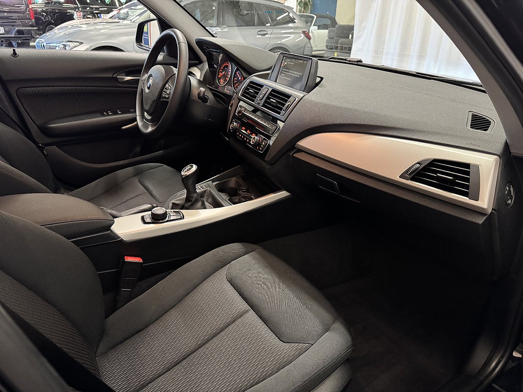 BMW 116d 2016 - miniatyr 14