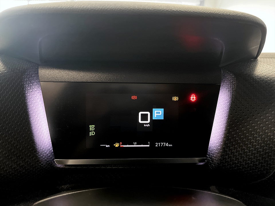 Bild på Citroën C4-X Shine 1.2 PT 130hk Aut B-KAMERA CARPLAY
