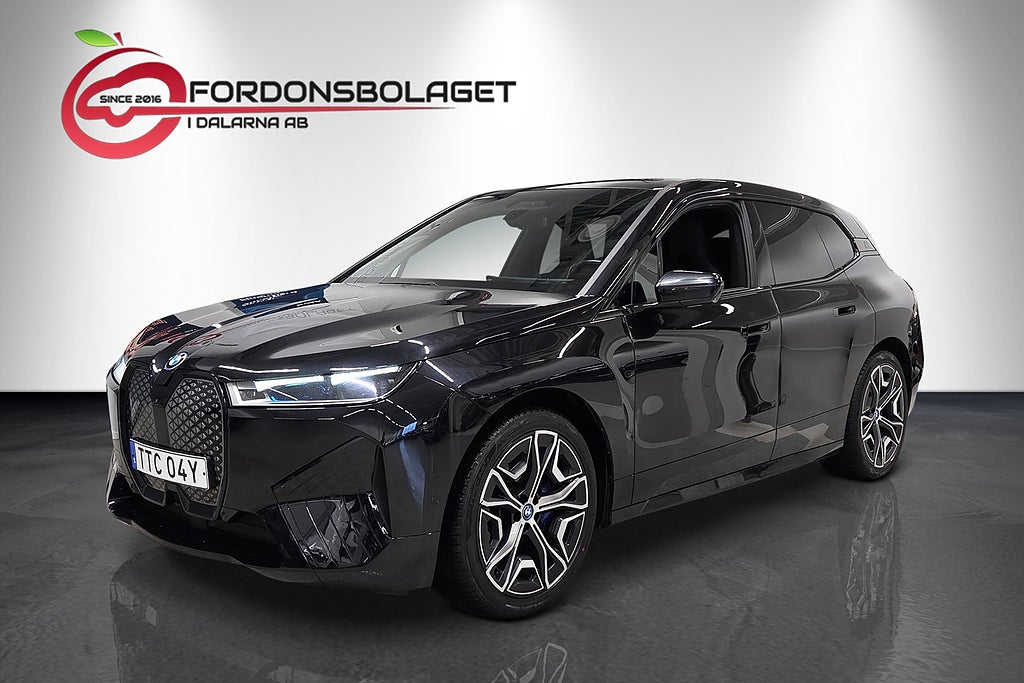 BMW iX xDrive50 Sport Package Panorama 360° Massage Drag MOMS