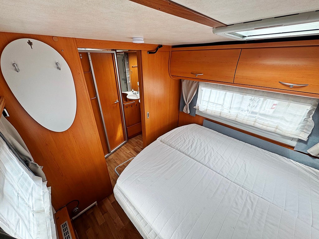 Frankia Luxury Class 840 Rymligt Välutrustat Välskött Prisvärt !