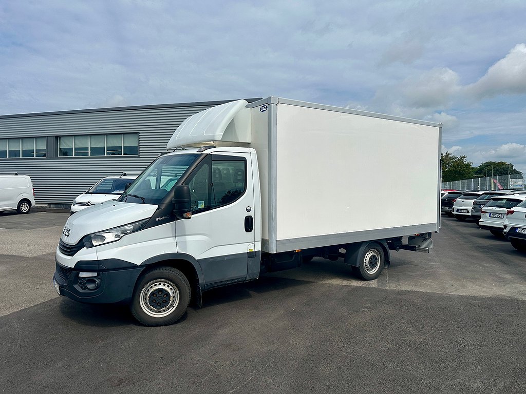 Iveco Daily 35-140  Bakgavellyft/Sidodörr