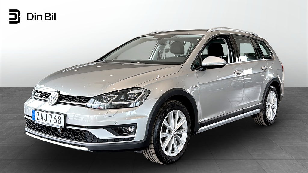 Volkswagen Golf ALLTRACK TSI 180 DSG6 / Dragkrok / Backkamera