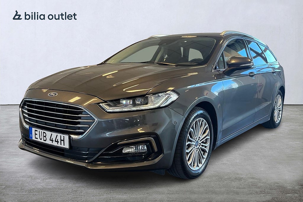 Ford Mondeo Kombi Hybrid Titanium 187hk / P-assist Navi CarPlay