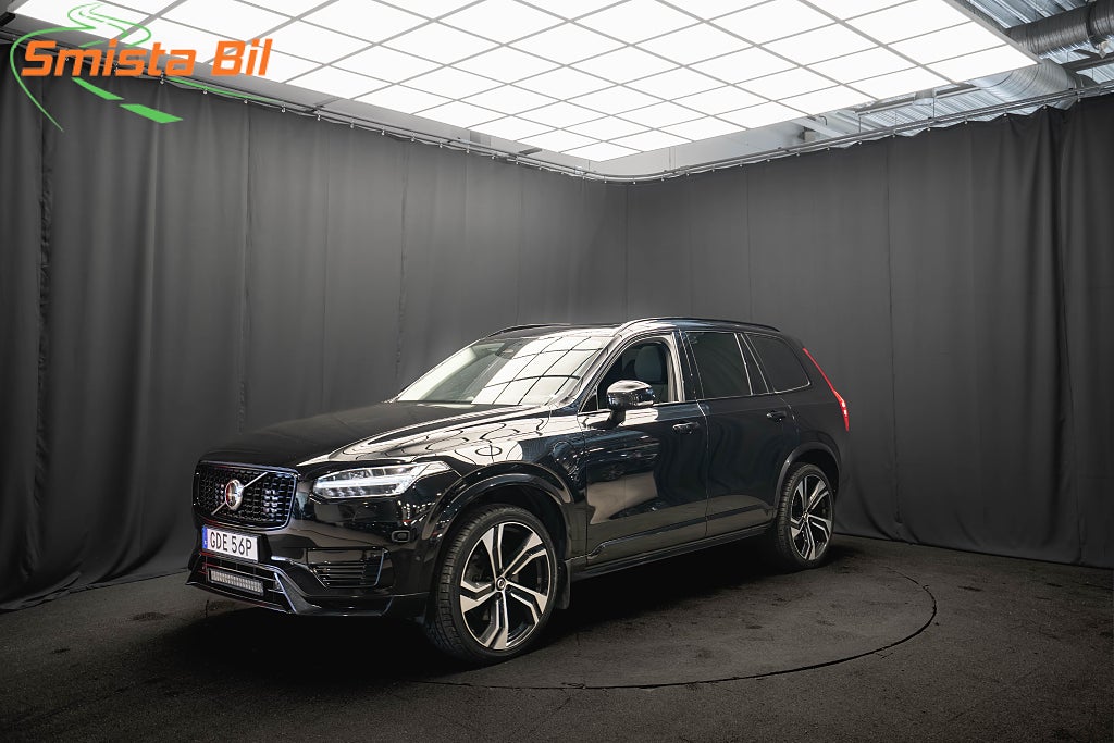 Volvo XC90 Recharge T8 AWD ULTIMATE DARK 7-sits B&W LUFT 22'' MOMS