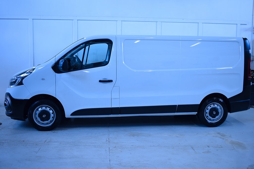 Renault trafic Långa 3.0t 2.0 dCi 120hk Backkamera Krok