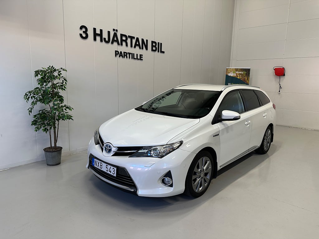 Toyota Auris Touring Sports Hybrid e-CVT Executive I Navi I NyServ  
