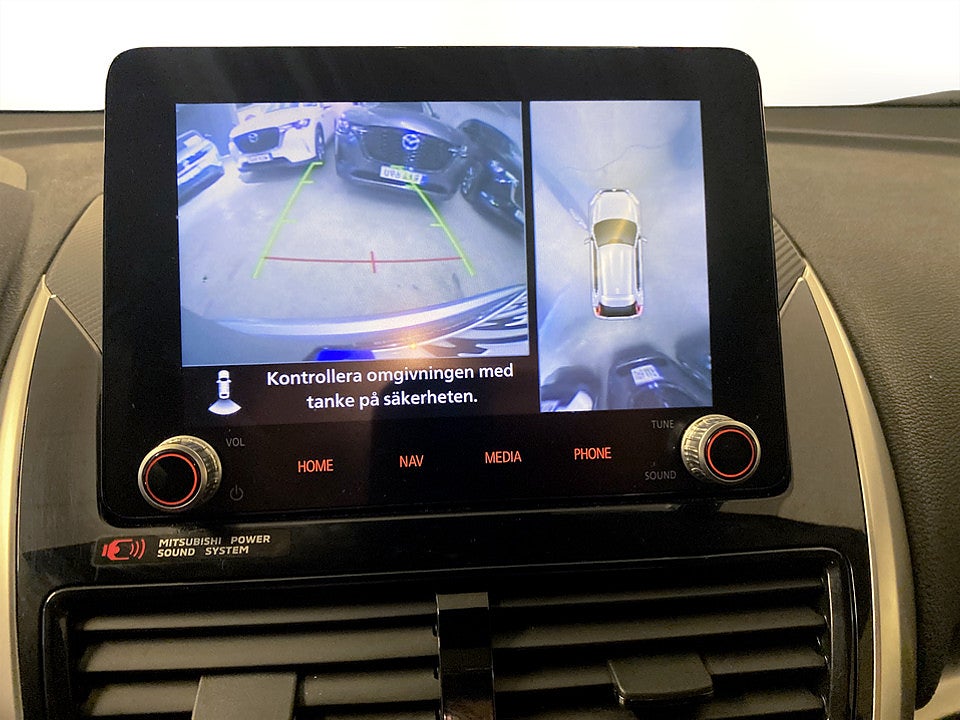 Bild på Mitsubishi Eclipse Cross PHEV 2.4 188hk Aut AWD B-KAMERA PANO HUD