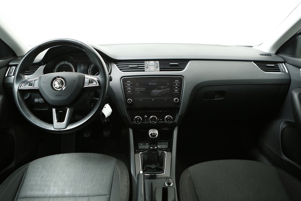 Skoda Octavia 1,0 TSI 115hk Style Kombi Värmare Dragkrok 2020