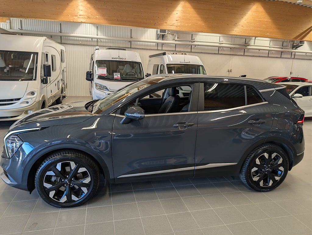 Kia Sportage PHEV AWD Advance Drag/Motorvärmare/360-kamera thumbnail
