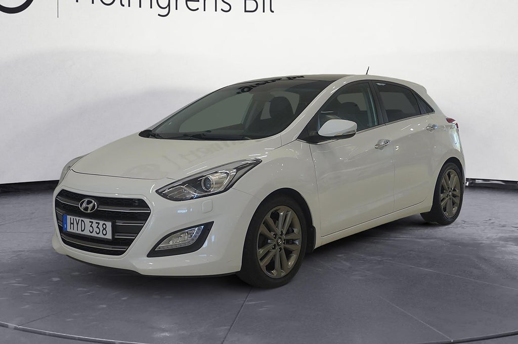 Hyundai i30 CRDi Premium 136hk Pano | Ränta 3,95%