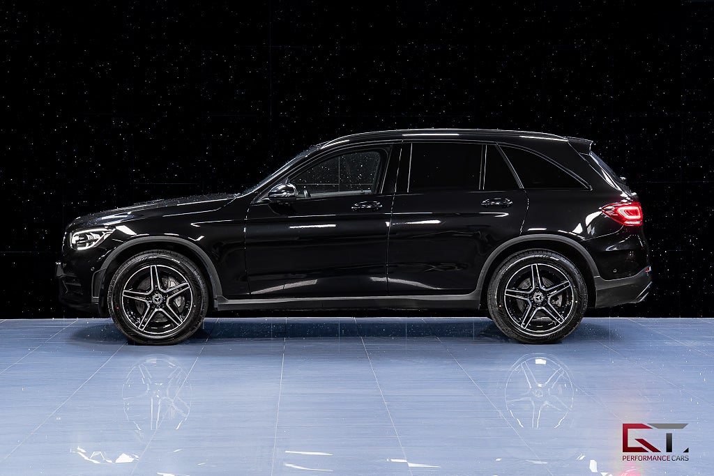 Mercedes-Benz GLC 300 e 4M AMG MOMS Pano Bur Luftfjädring Cockpit Akustik