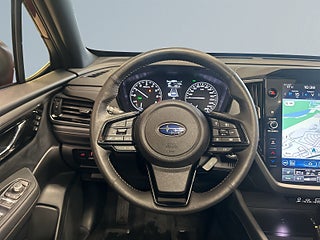 Subaru Forester e-Boxer XFuel Dragkrok Panorama B-kamera Adpt. farthåll – bild 9