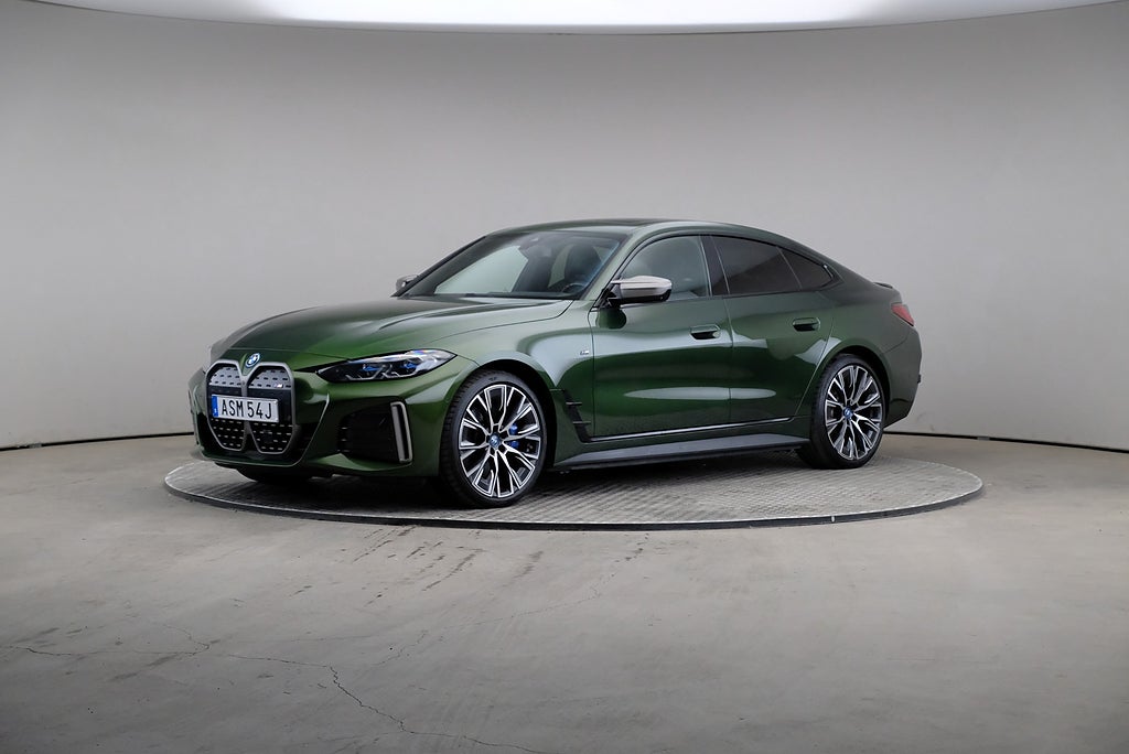BMW i4 M50 xDrive 544hk M Sport Charged Plus Drag Läder Pano H&K