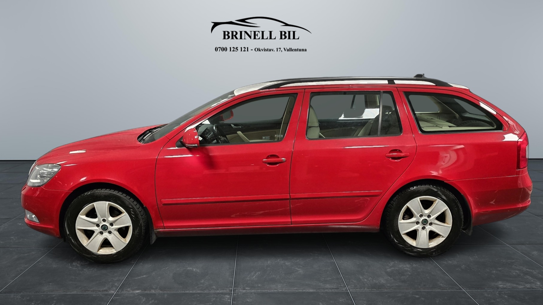 Skoda Octavia 2011, bild 2/37