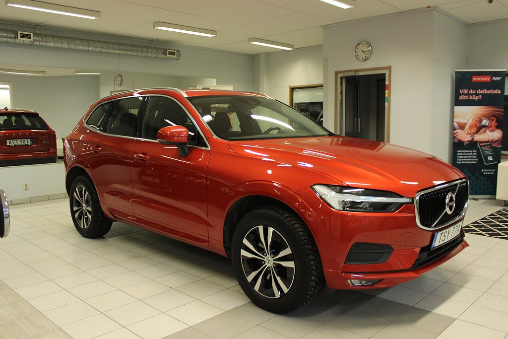 Volvo XC60 B4 AWD Geartronic Momentum 