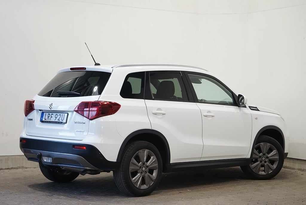 Suzuki Vitara 1.0 Boosterjet AllGrip B-kamera Dragkrok 111hk