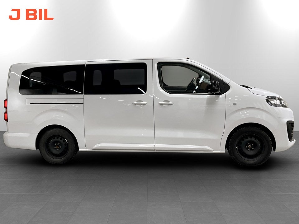 Bild på Citroën ë-Spacetourer Feel 75kWh 136hk L3 - 9-SITS,NAV,B-KAMERA