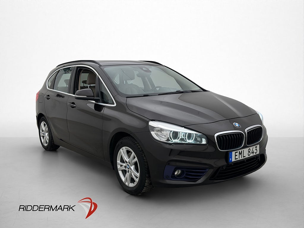 BMW 218 i Active Tourer Sport line Kamera Navi Skinn Drag