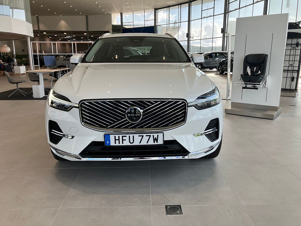 Volvo XC60 T6 Plus Bright Nordic Edition, Runningboard, S...
