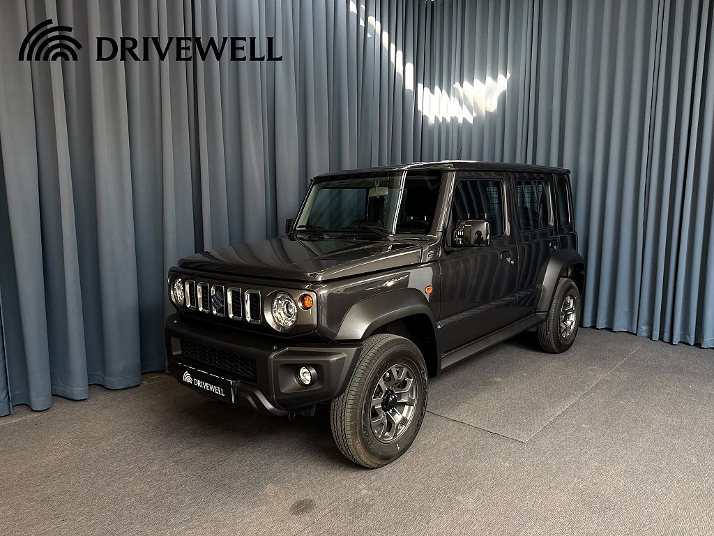 Suzuki Jimny 1.5 Automat 4WD 105hk - Backkamera / A-traktor!