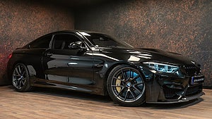 BMW:n har en rak sexa som genererar 460 hästkrafter. 