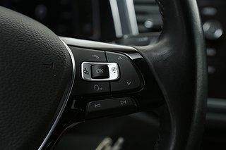 SUV Volkswagen T-Roc 11 av 15