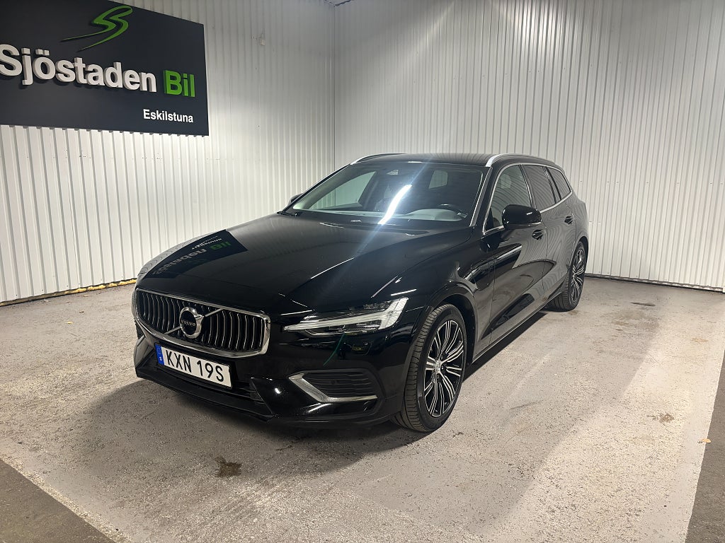 Volvo V60 RechargeT6 AWD Värmare Skinn Drag Kamera 4,95% 