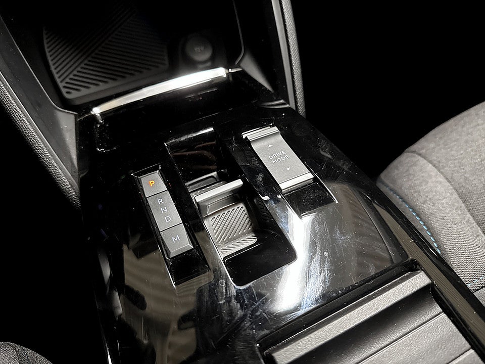 Bild på Citroën C4-X Shine 1.2 PT 130hk Aut B-KAMERA NAVI