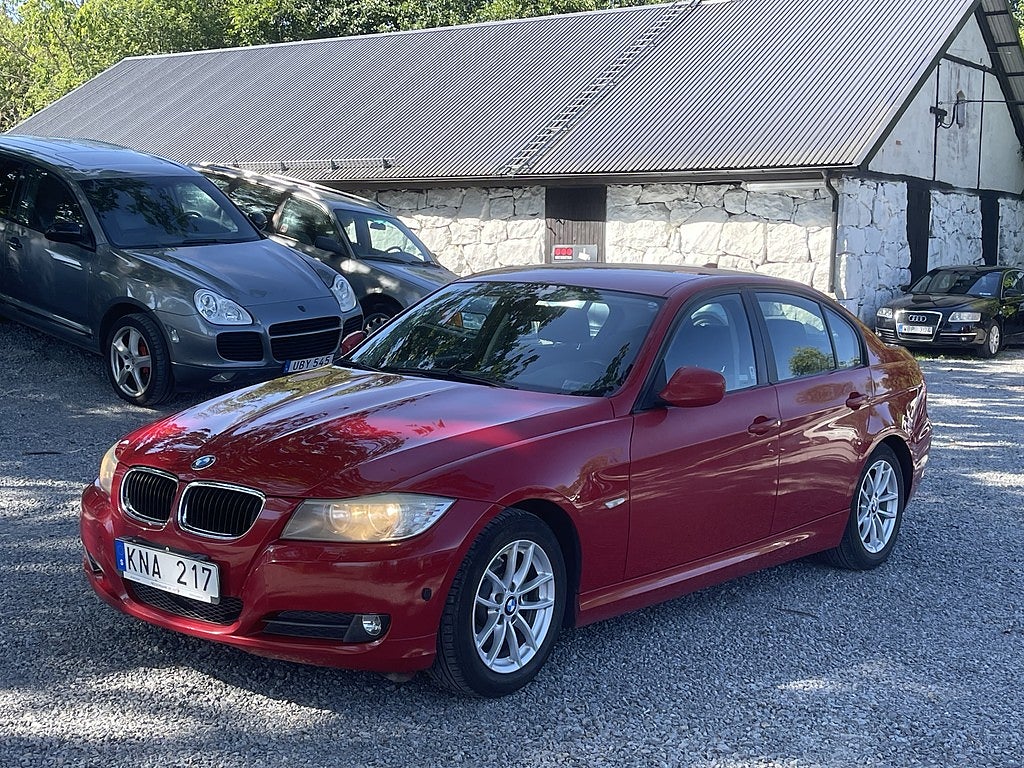 BMW 318I Sedan Manuell, Comfort, Parkeringssensorer, 143hk, 2010