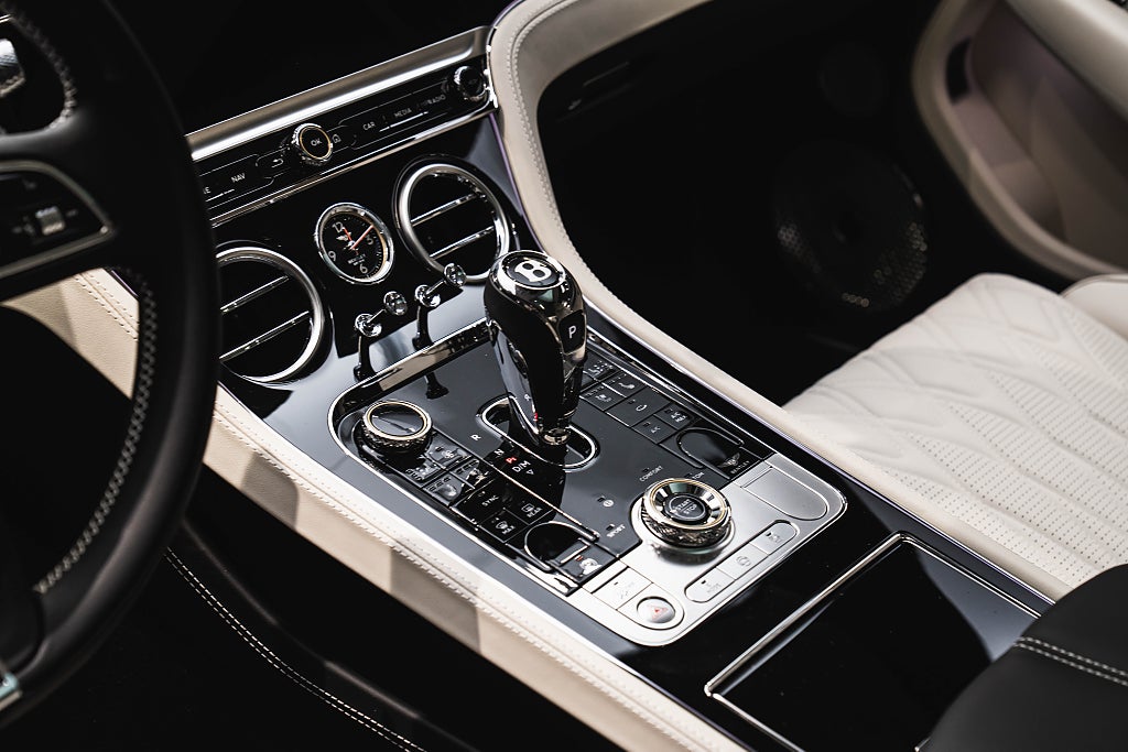 Gallery image 17 of 20