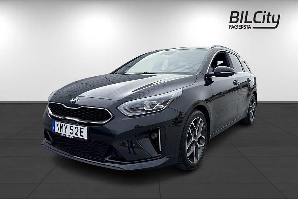 Kia Ceed SW 1.4 T-GDi DCT GT Line | Låga mil| 1 Ägare