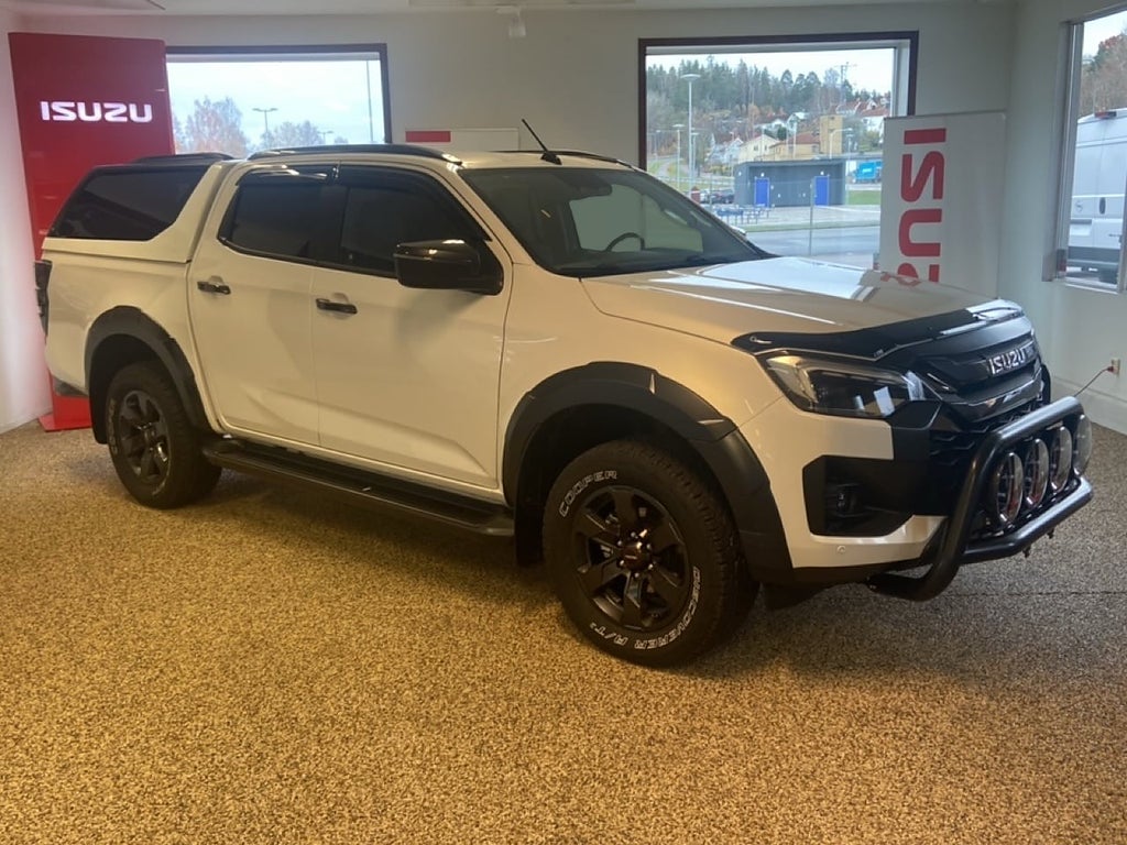 Isuzu XRX DC CNG STYLE PACK