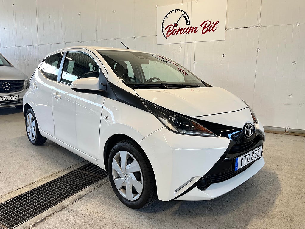 Toyota Aygo 5-dörrar 1.0 VVT-i X-PLAY Touch Euro 6